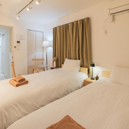 Calm Riverside Inn Close To Ikebukuro Токио Экстерьер фото